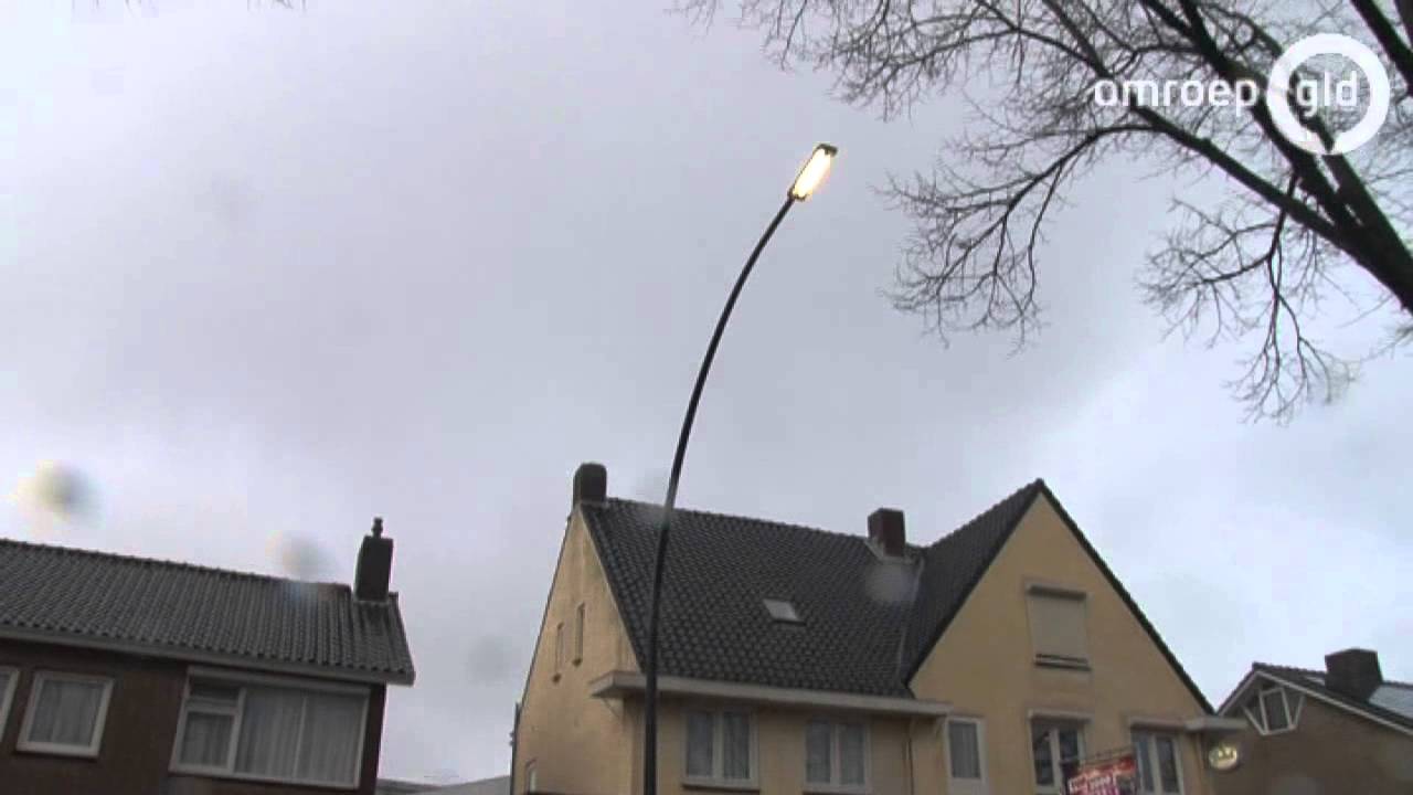 Straatverlichting brandt ook overdag; flinke klus voor Liander