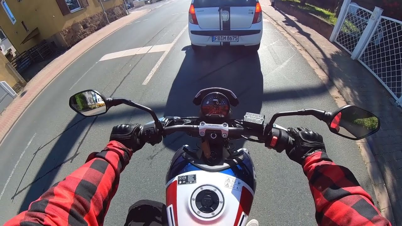 POV: 2024 Triumph Trident 660 Triple Tribute Edition - First Ride
