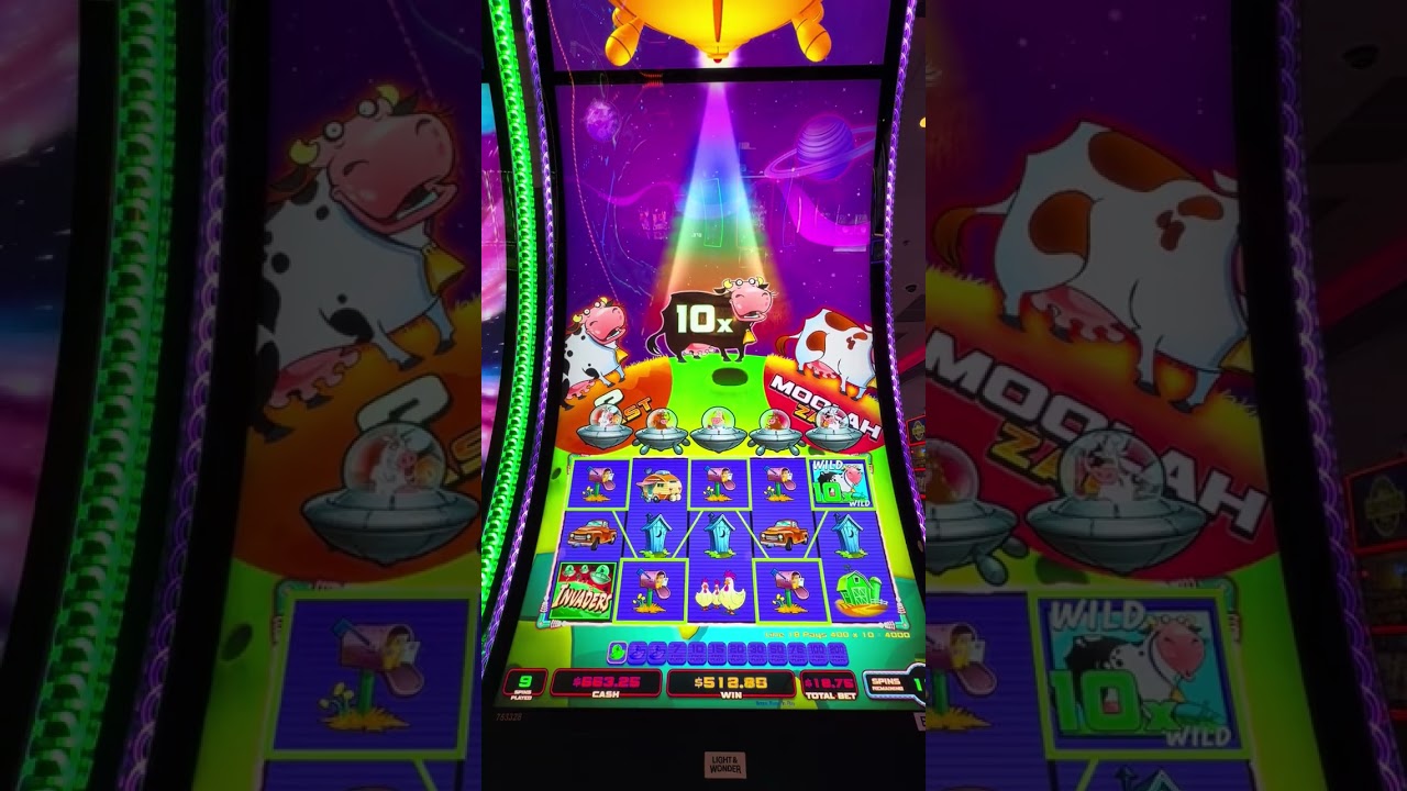 Bonus hit on Planet moolah! Big win! #slot #planetmoolah #bigwins 