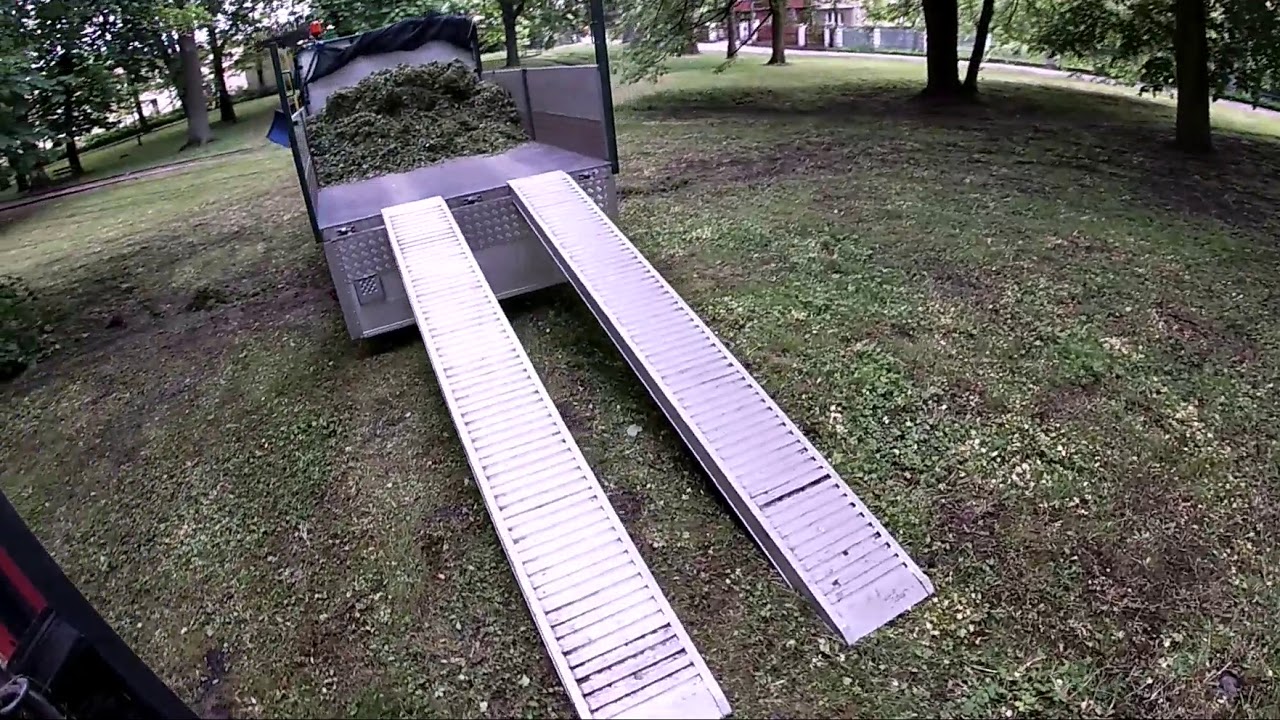 Kubota G23 koszenie w parku :)