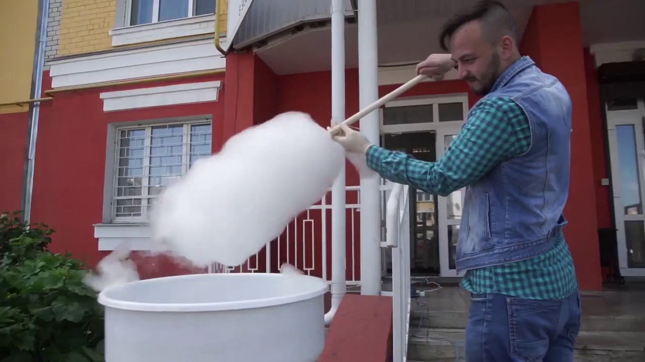 Giant Cotton Candy With RoboLabs Robo JetFloss
