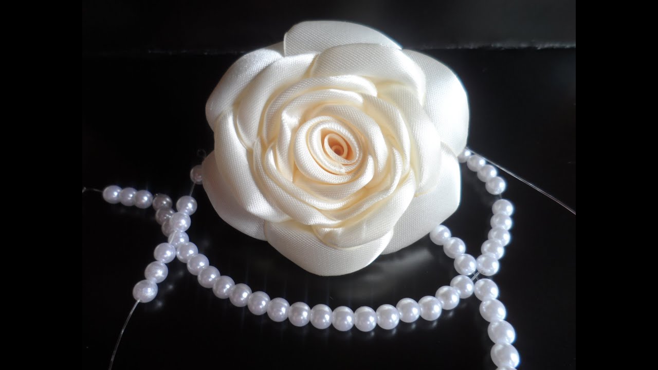 hand made : Роза из атласной ленты / D.I.Y. Rose of Satin ribbon
