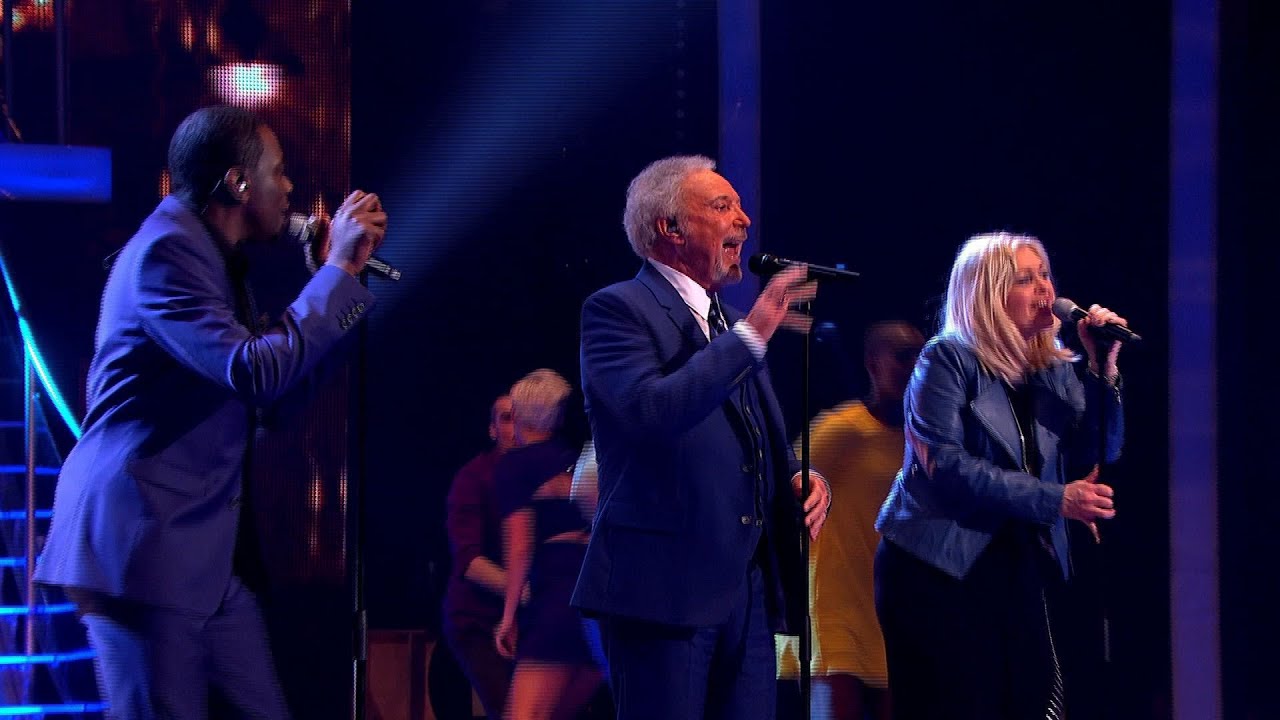 Tom and his Team perform 'Dancing In The Street' - The Voice UK 2014: The Live Semi Finals - BBC