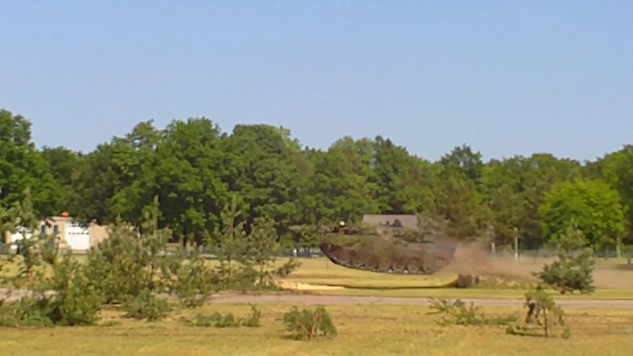 Panzerbataillon 413 (Panzergrenadierbrigade 41) Tag der offenen Tür 2011