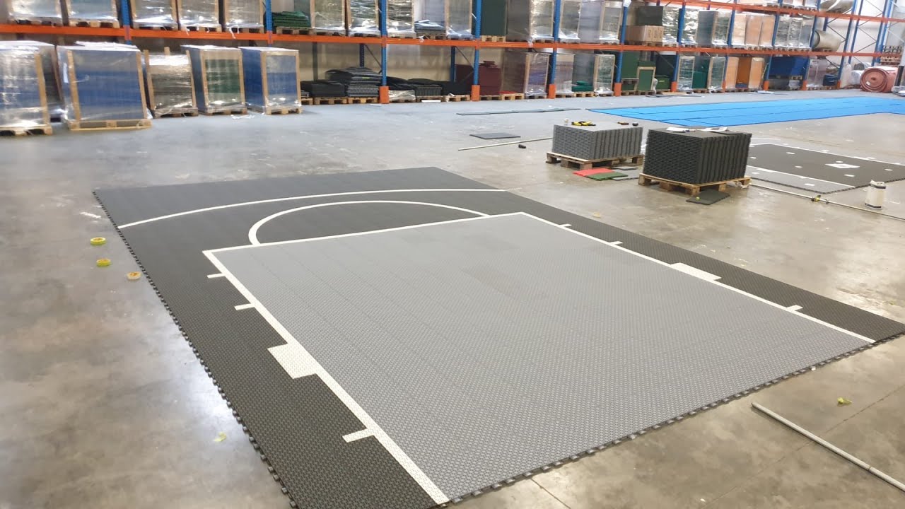 Fabrication de terrain de basket - Découverte de l'usine