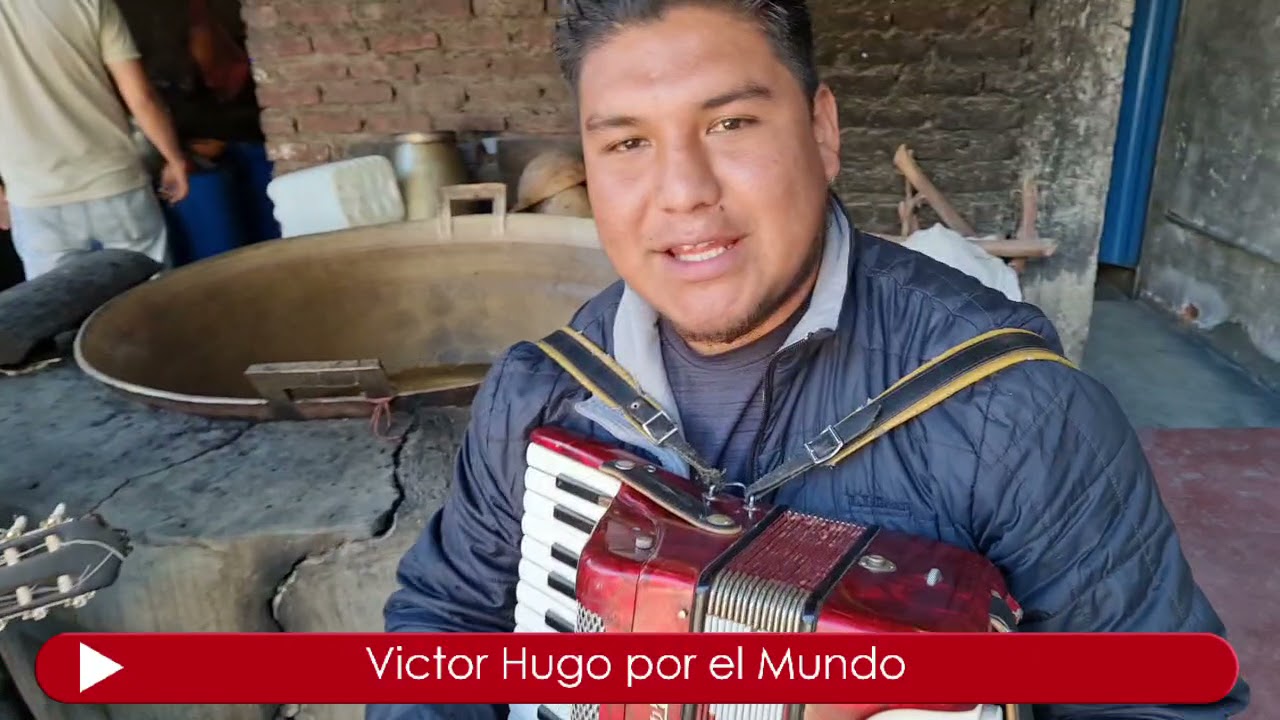 Una vueltita por PUNATA: chicha, rosquete y buena música. Bolivianos por el Mundo.