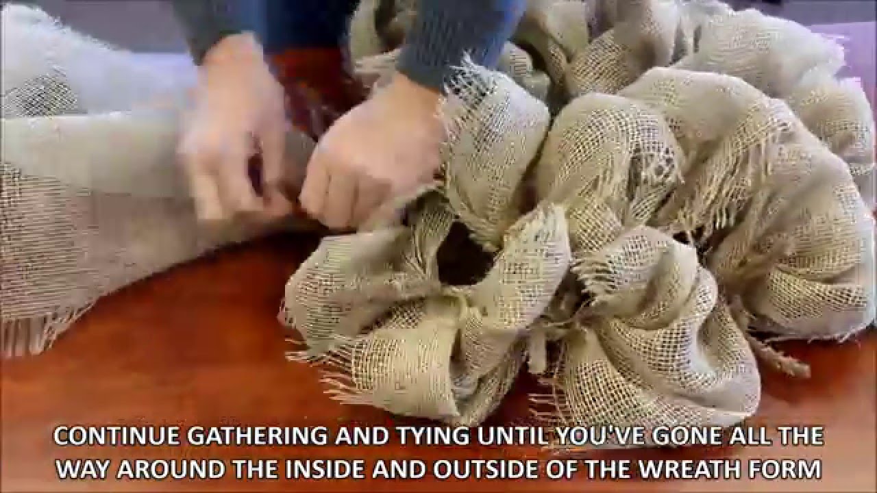Fringed Poly Jute Wreath