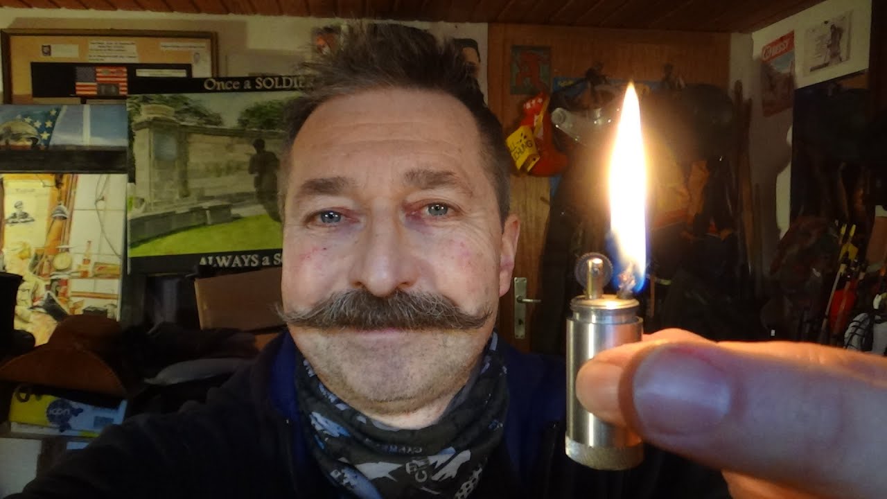 Deutsches Soldaten Feuerzeug mit Funktionsproblemen
