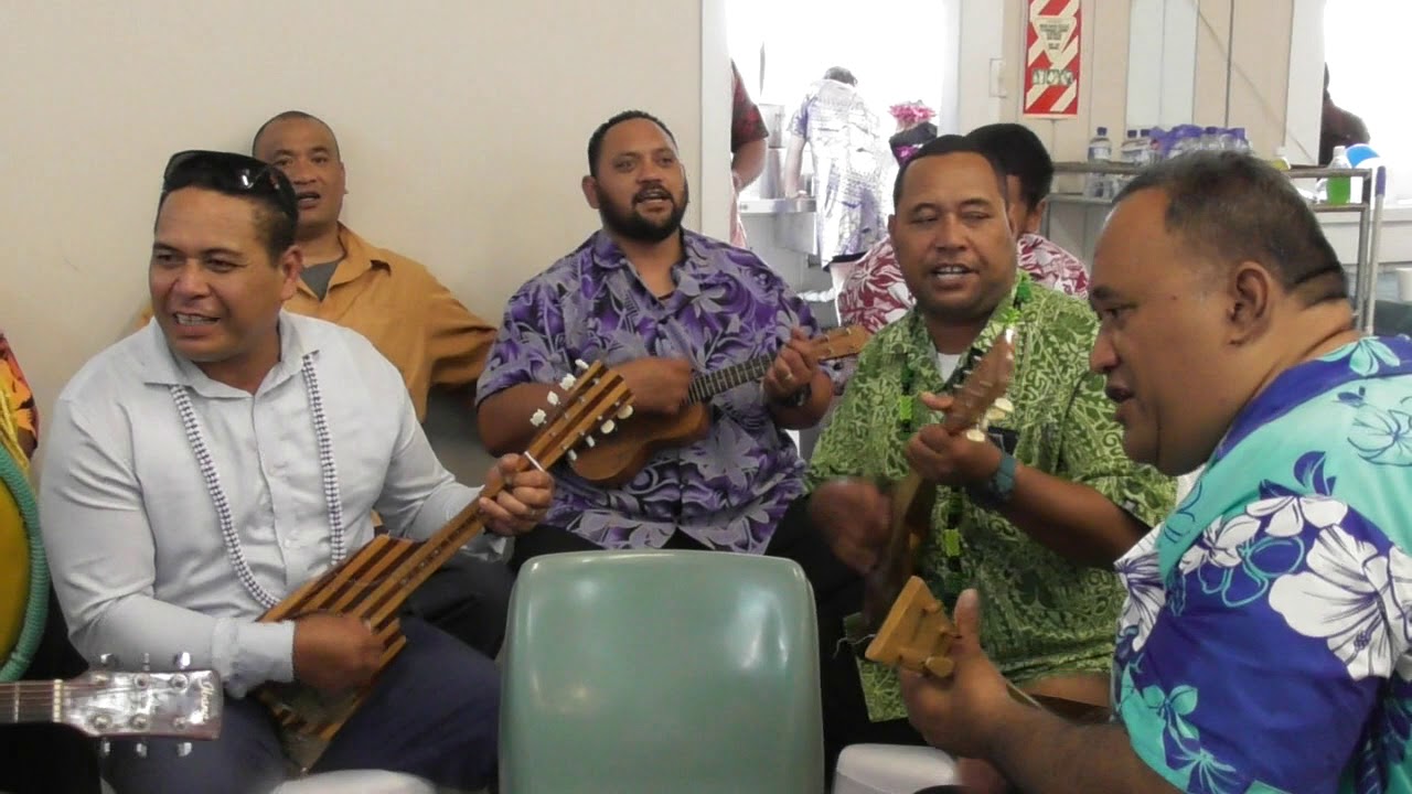 String Band Tongareva Part 2