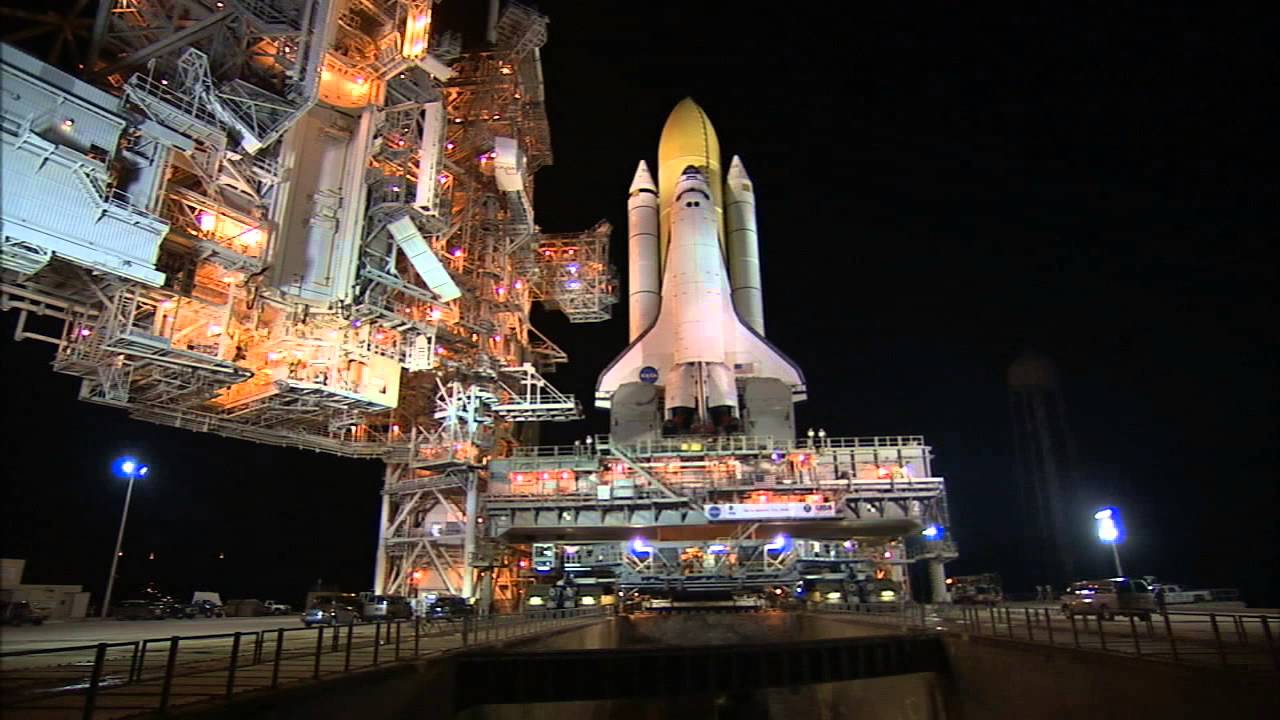STS-132 Rollout