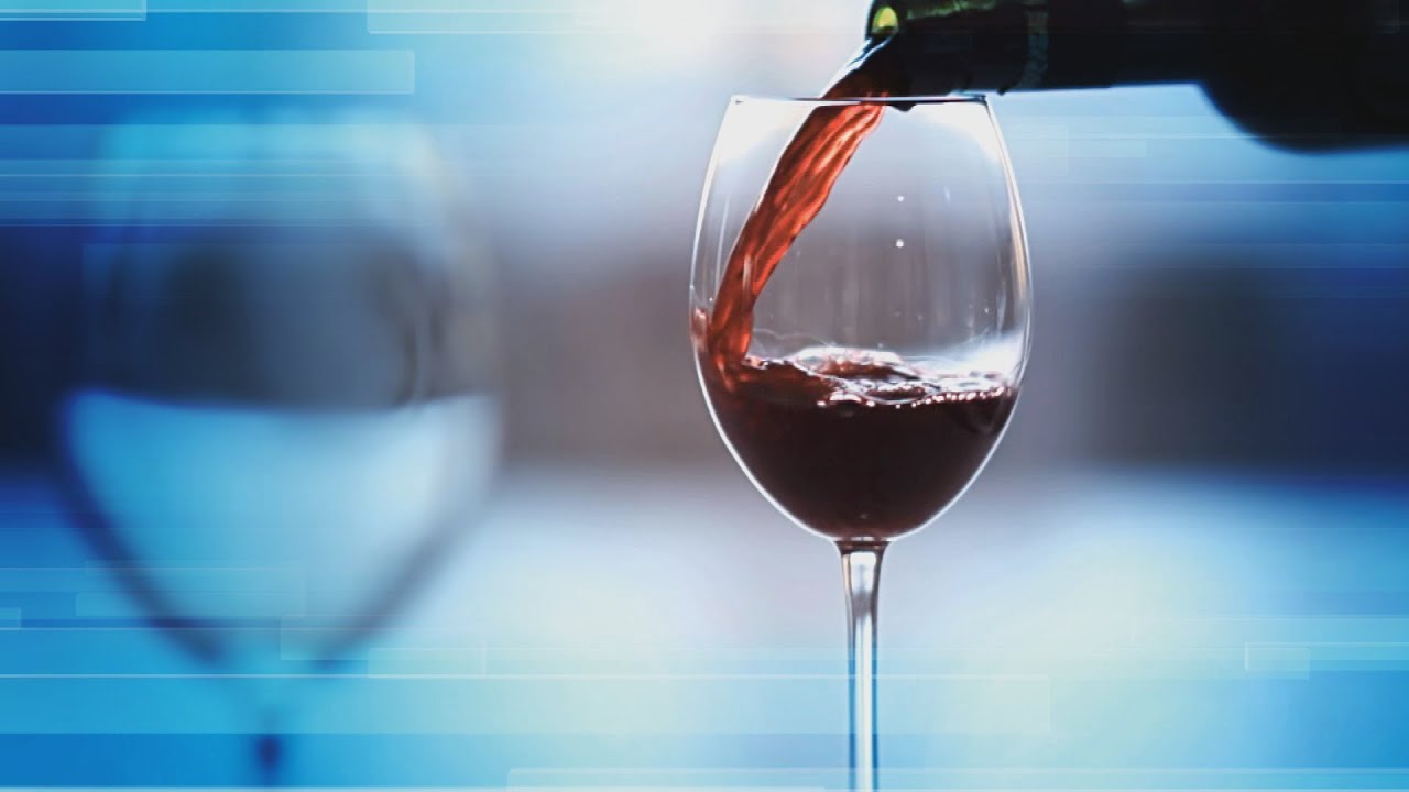 Alcohol Worse for Sleep Than Caffeine before Bed?
