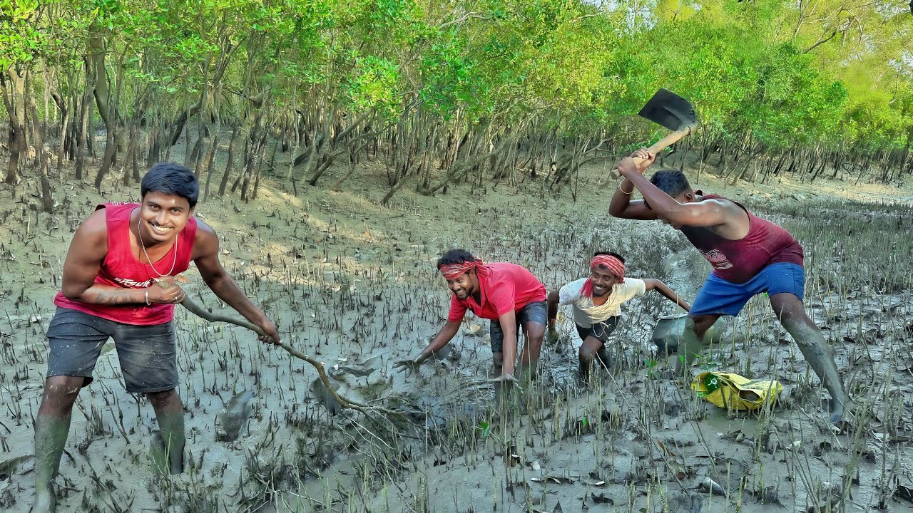 বিরিয়ানি খেয়েই নেমে পড়লাম খাল ভেঙে পার্শে মাছ ধরতে, মাছ পেয়ে আমরা তো সেই খুশি!!!