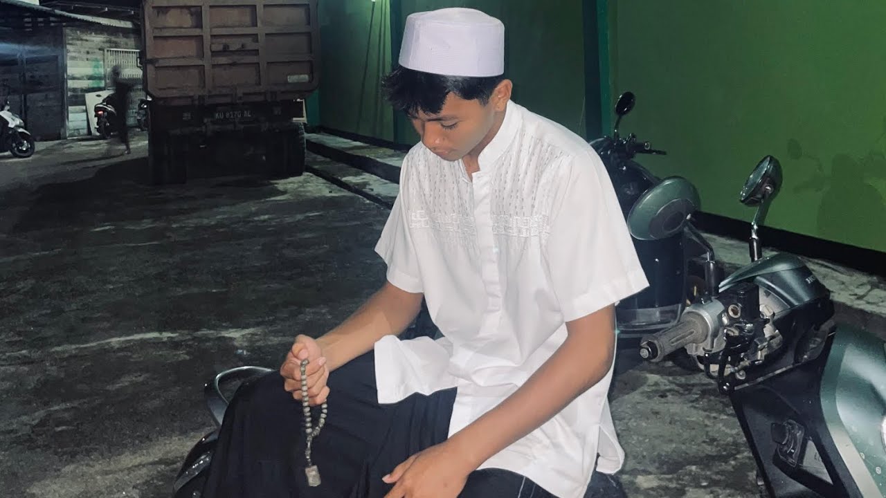 Video penulisan teks bahasa Inggris/cortatory text    