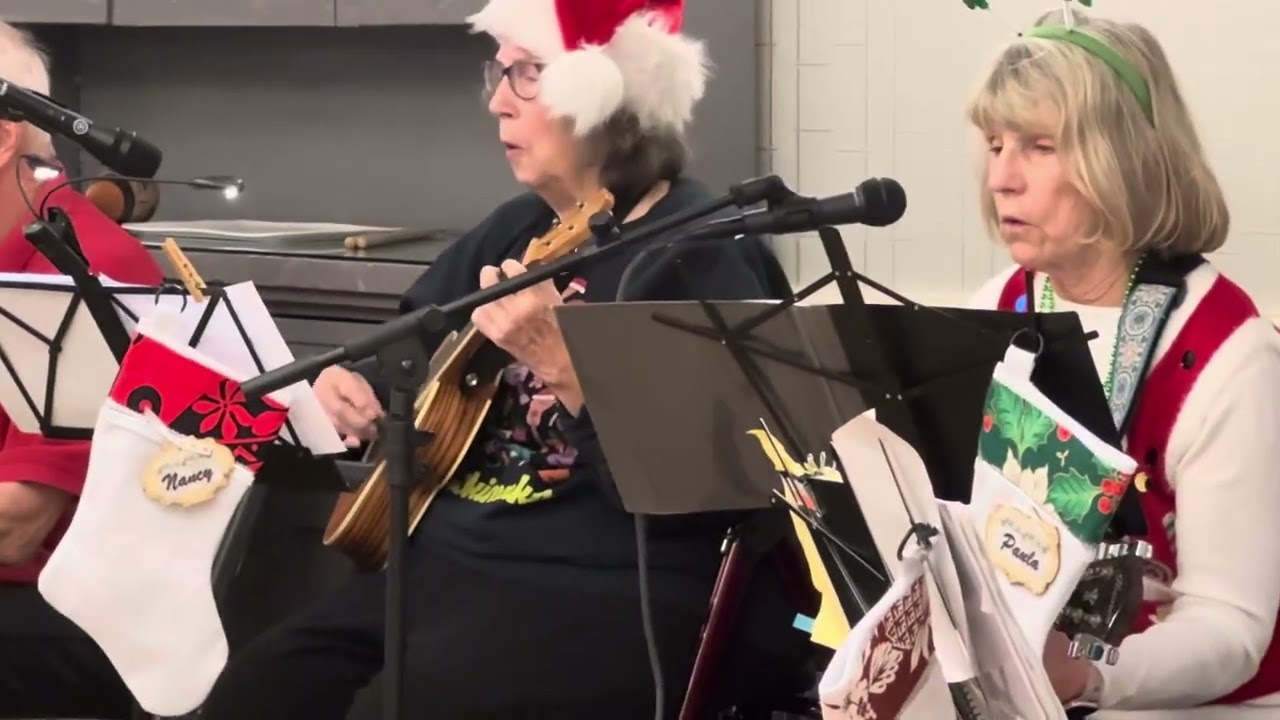 Penny Lane Ukuleles- Angels We Have Heard On High 2025