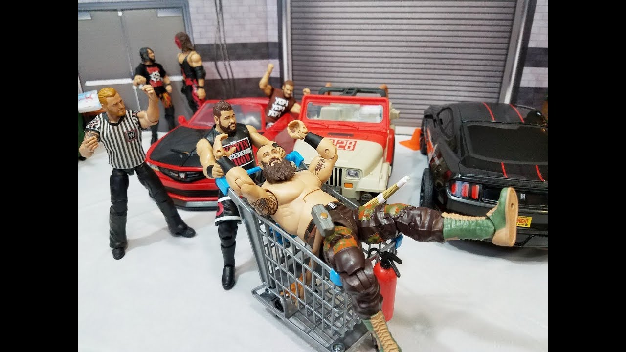 WWE PARKING LOT STREET FIGHT ACTION FIGURE MATCH