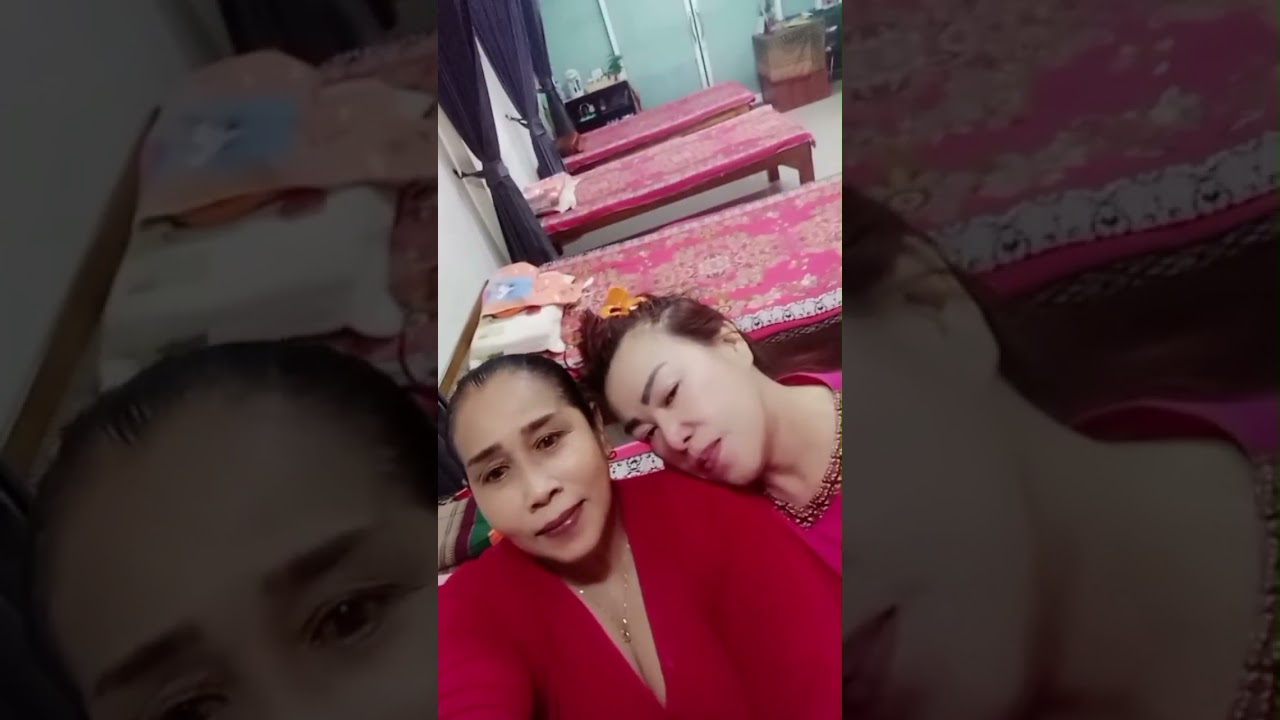 NANNA'S SALON 2