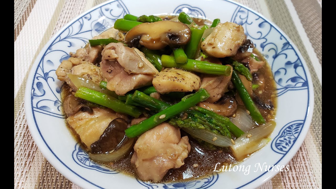 Peppered Chicken with Mushrooms & Asparagus