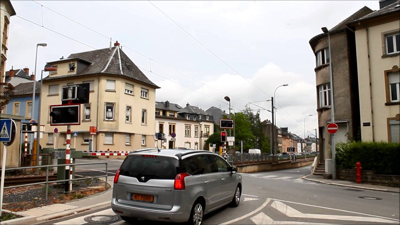 Passage à niveau Dudelange Luxembourg - Spoorwegovergang