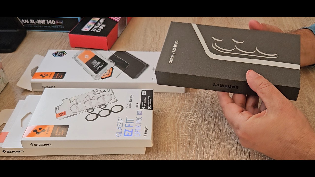Samsung Galaxy S26 Ultra 512GB, unboxing i montaż zabezpieczeń firmy Spigen