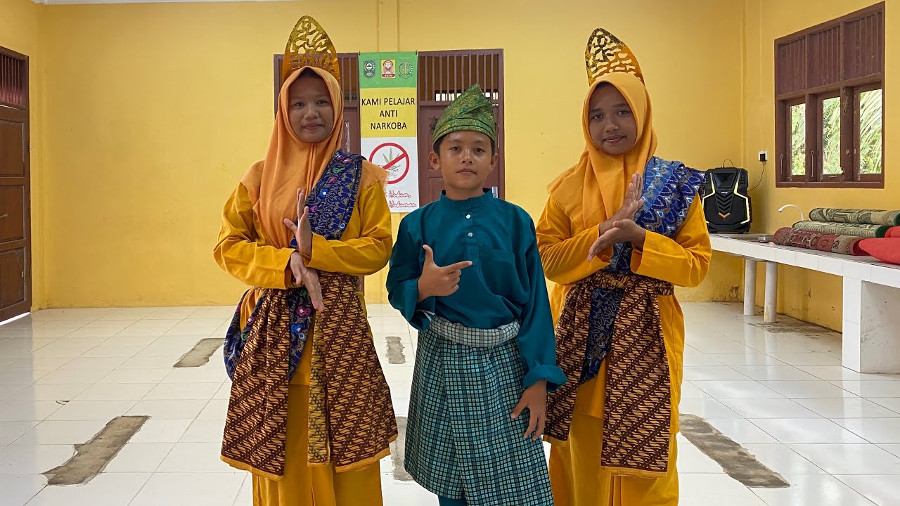 Tari tradisional 