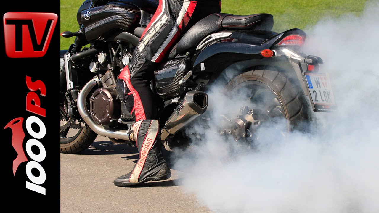 Yamaha VMAX - 5th Gear Wheelspin