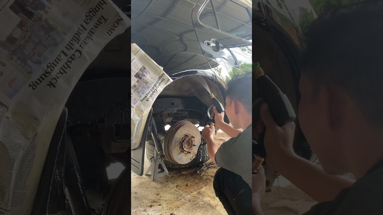 Transformasi warna hitam pekat. Peket lengkap repaint full body fortuner. 