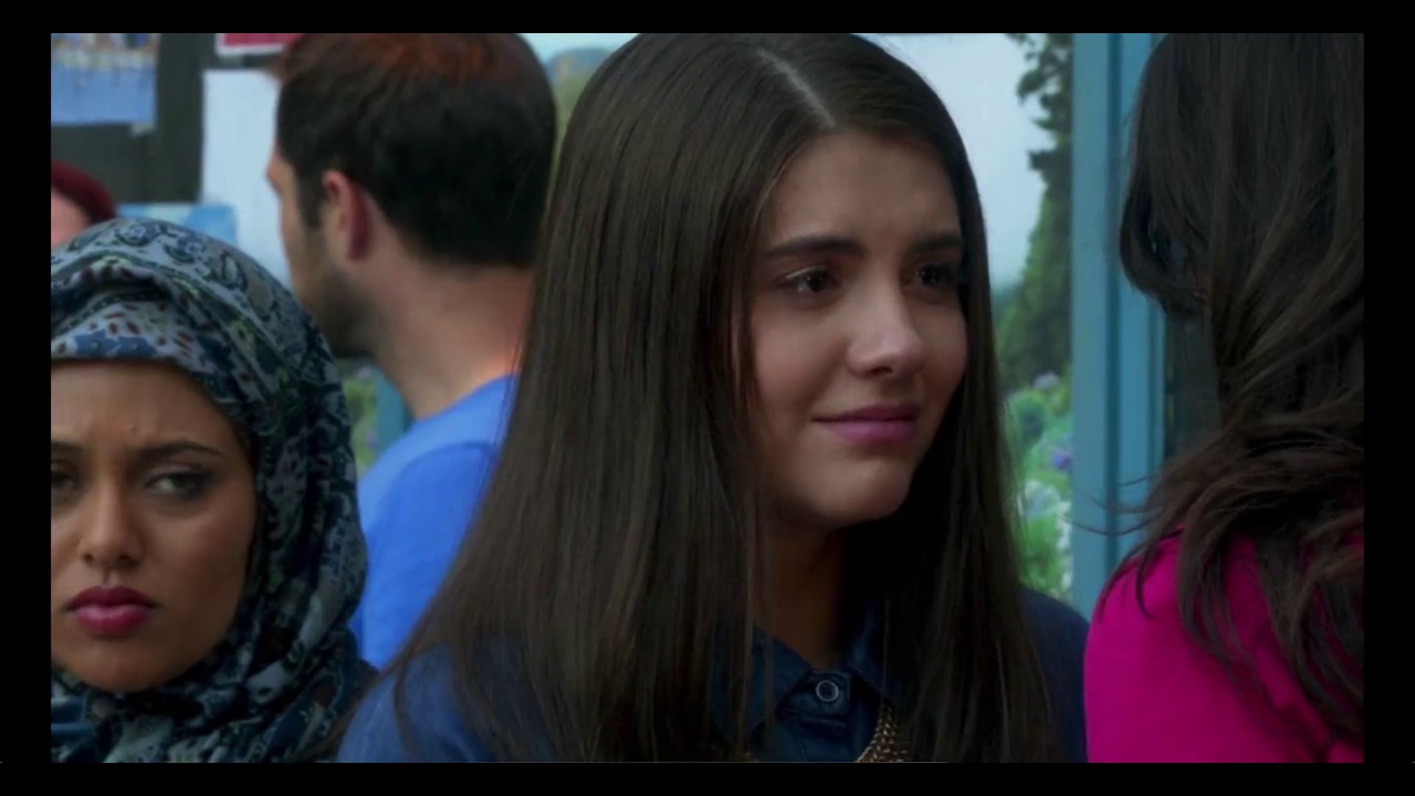 Degrassi: Next Class - 3x01 - Zoe Rivas & Rasha Zuabi