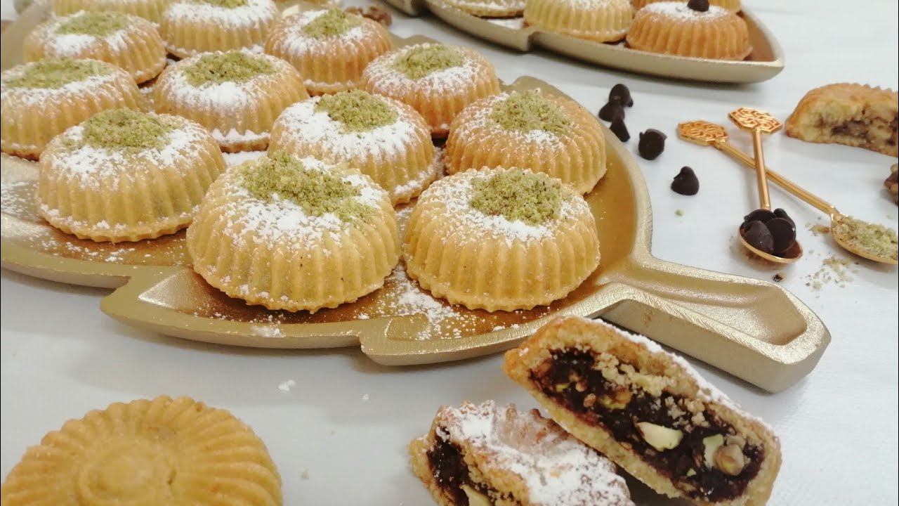 معمول  السميد الهش بحشوات مختلفة وطريقة سهلة والنتيجة روعة 👍👍