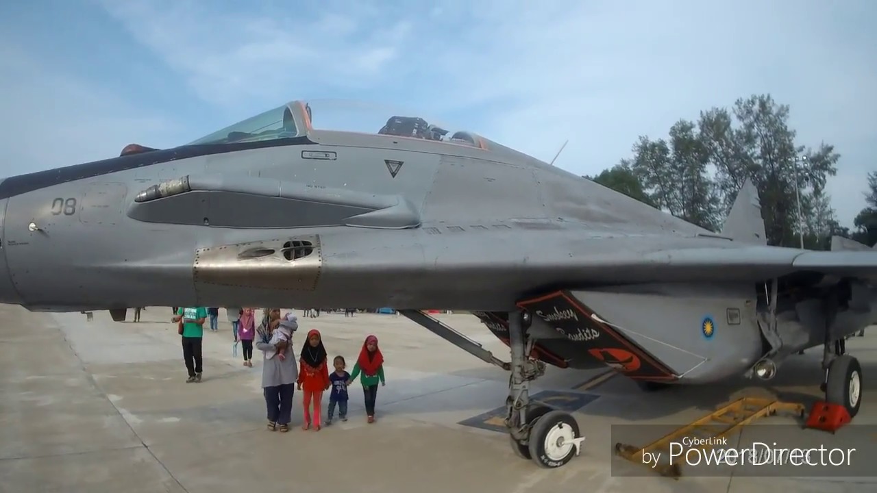 TUDM Kuantan MIG29