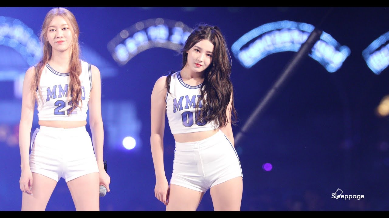 [4K] 180915 모모랜드 MOMOLAND 어마어마해 Wonderful Love 낸시 NANCY @ 백제문화제 By Sleeppage