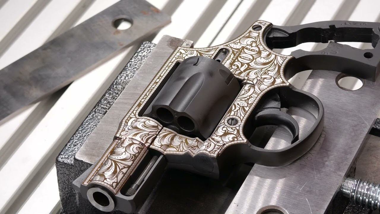 Fiber Laser Engraving A Revolver | 