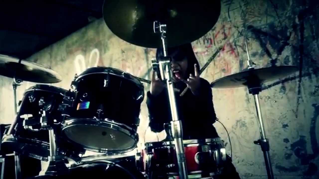 DELOVA - Sengketa Paradigma (Official Music Video)