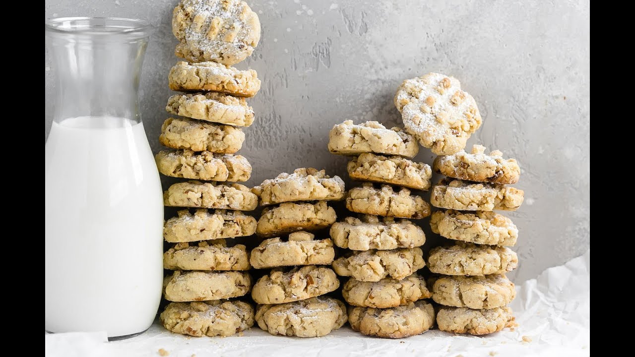 Pecan Shortbread Cookies | Truffles and Trends