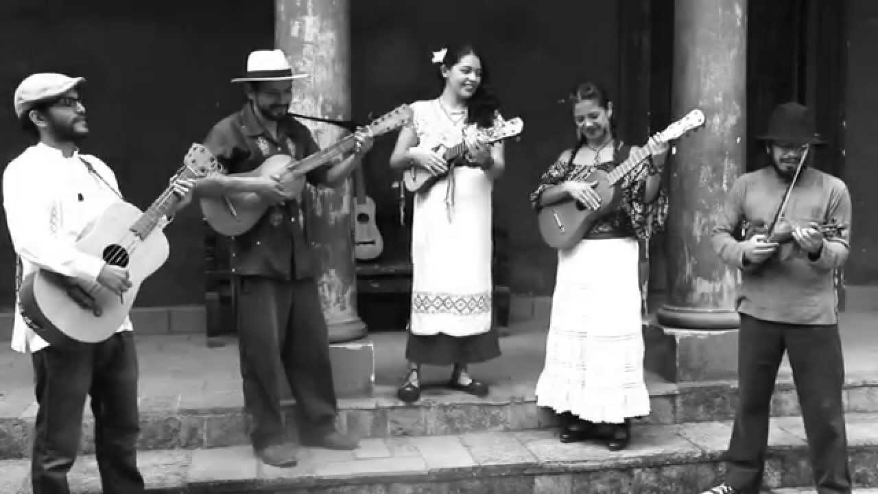 Son cuatro-