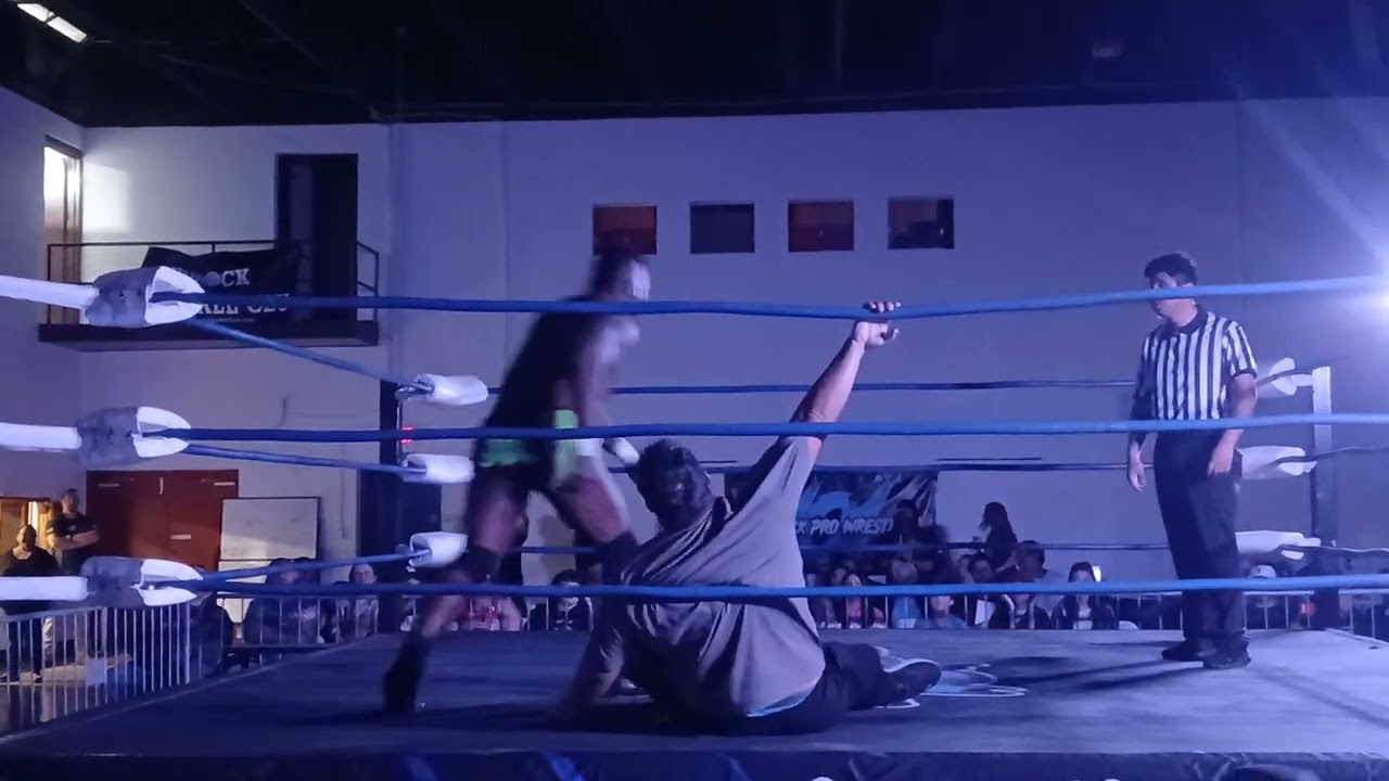 Lubbock Pro Wrestling 101 - Ring Bully Remson vs Bryan Rage Rivera