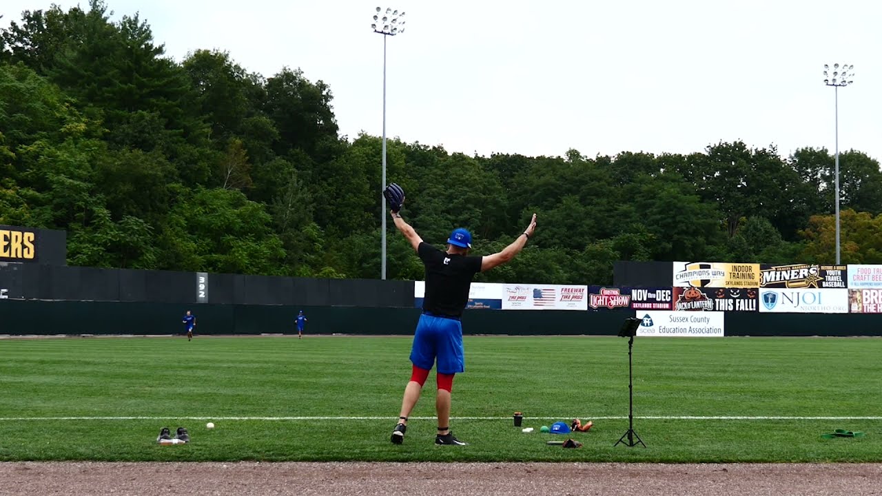 8/21 (Day 2) Mic'd Up Catch Play + Instruction