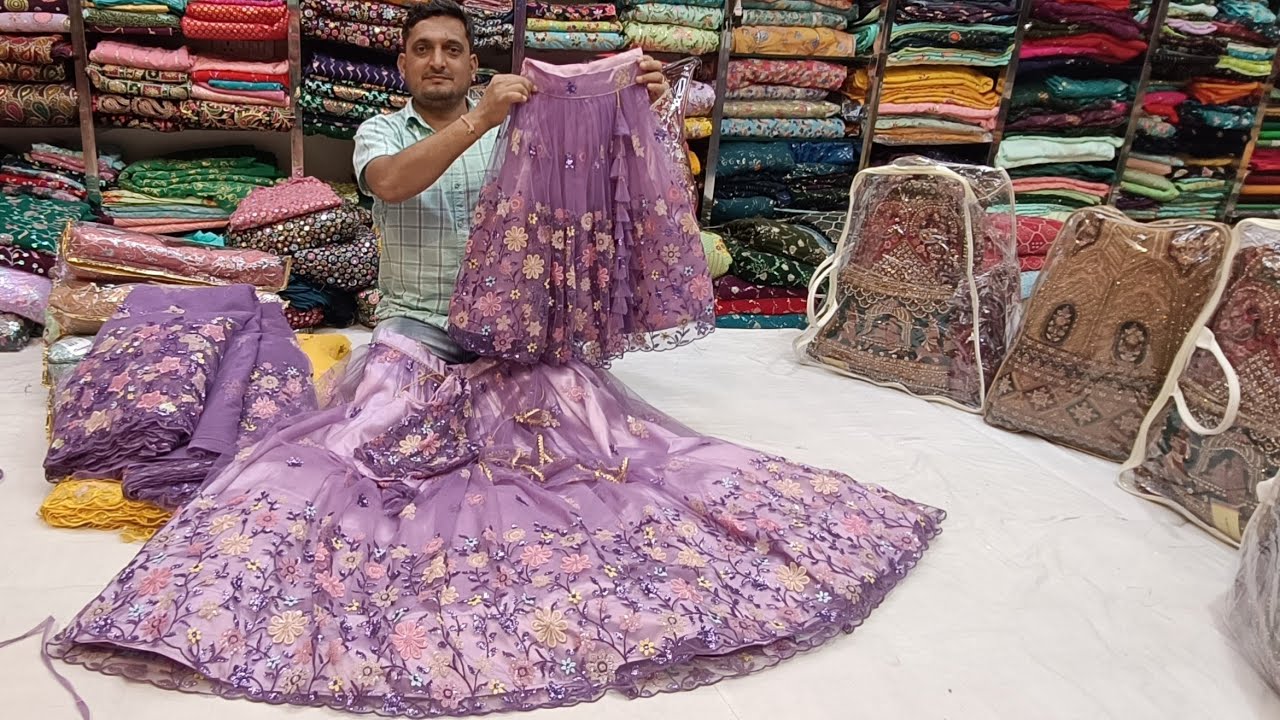 Net fabric me mom or beti ke ready lahanga or 