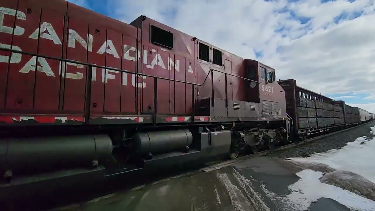 Train 241 Pulling 189 Cars Racing Toward South Haven, MN