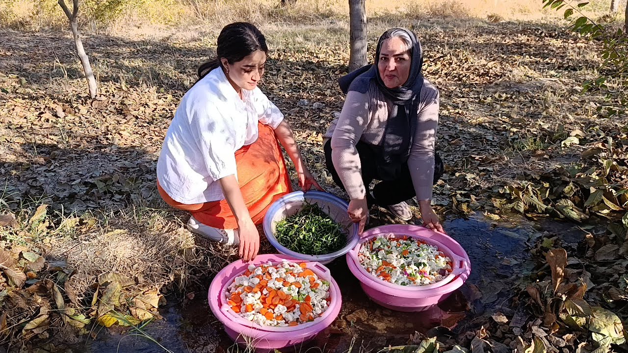 Rural Life | Making Homemade Vinegar Pickles in Nature 🍀🥬✨