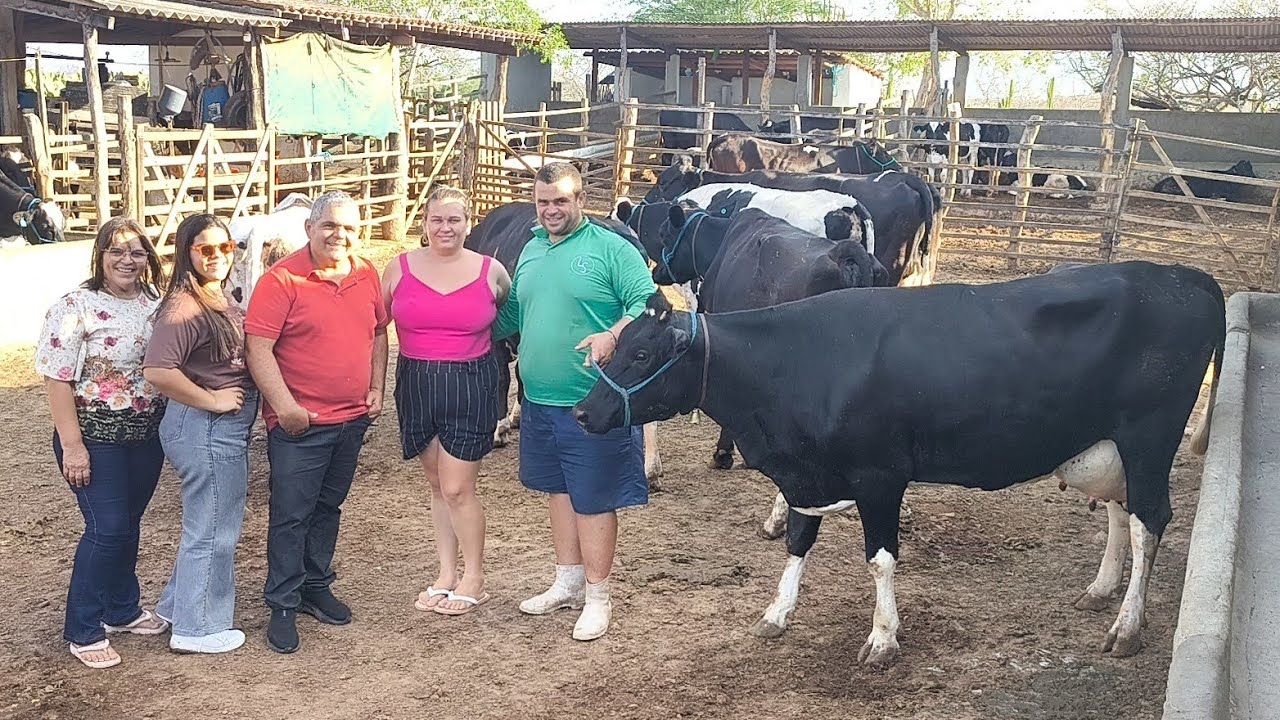 LUCAS RECEBE VISITA DE PRODUTOR DE LEITE DE CAICÓ RIO GRANDE DO NORTE SUA  FILHA VAI SER VETERINÁRIA