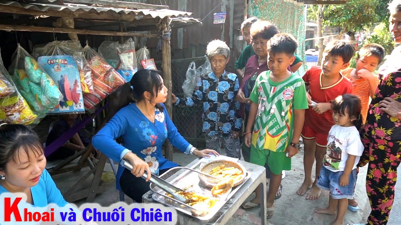 Không Thể Tin Được Bà Con Khmer Lót Dép Ngồi Đợi Mua Khoai Lang Chiên Chuối Chiên để Ăn Thử #60