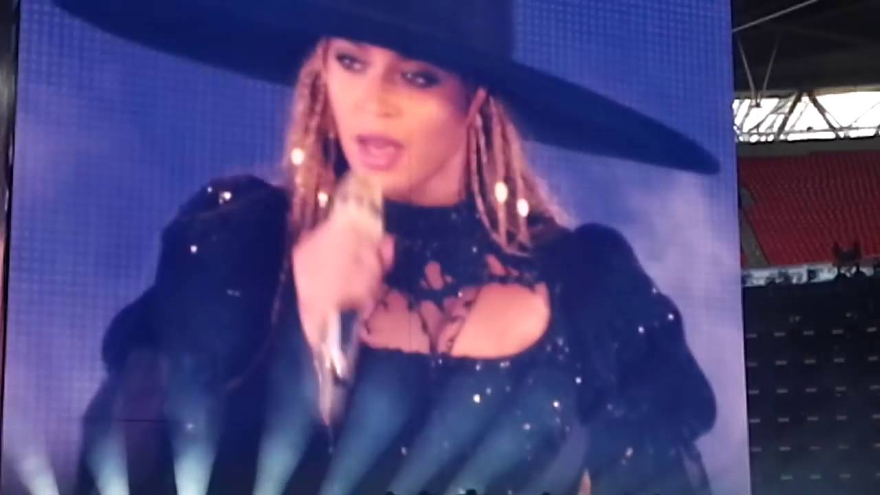Abertura & Formation - Beyonc&eacute; live at Wembley Stadium (London) - The Formation Tour