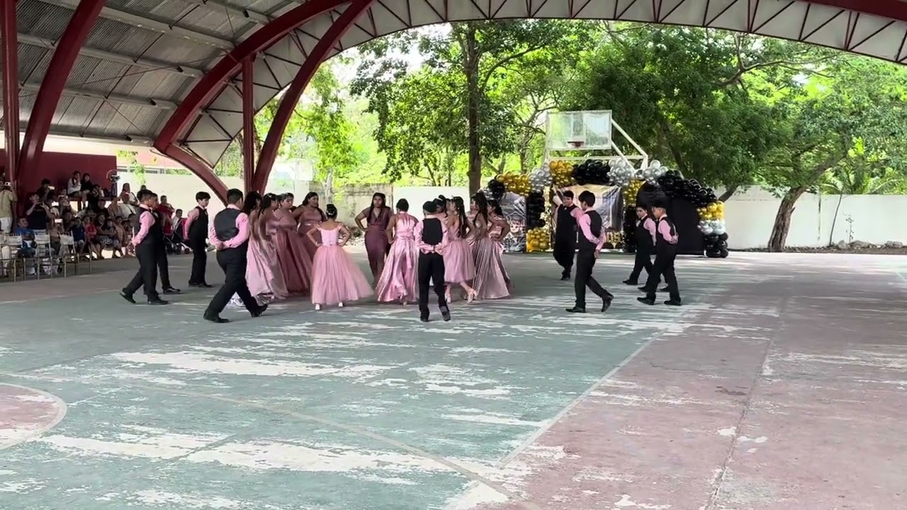 Vals de Graduación TV