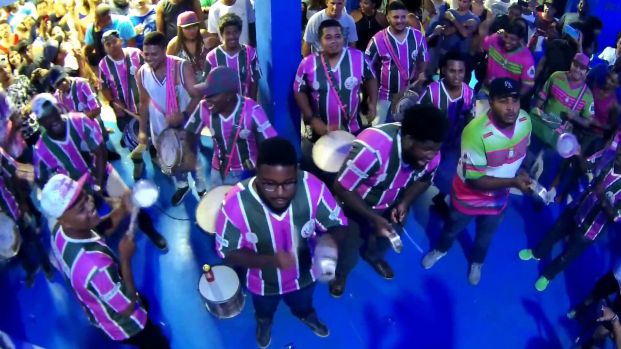 Mangueira 2018 - Show da bateria convidada na Portela