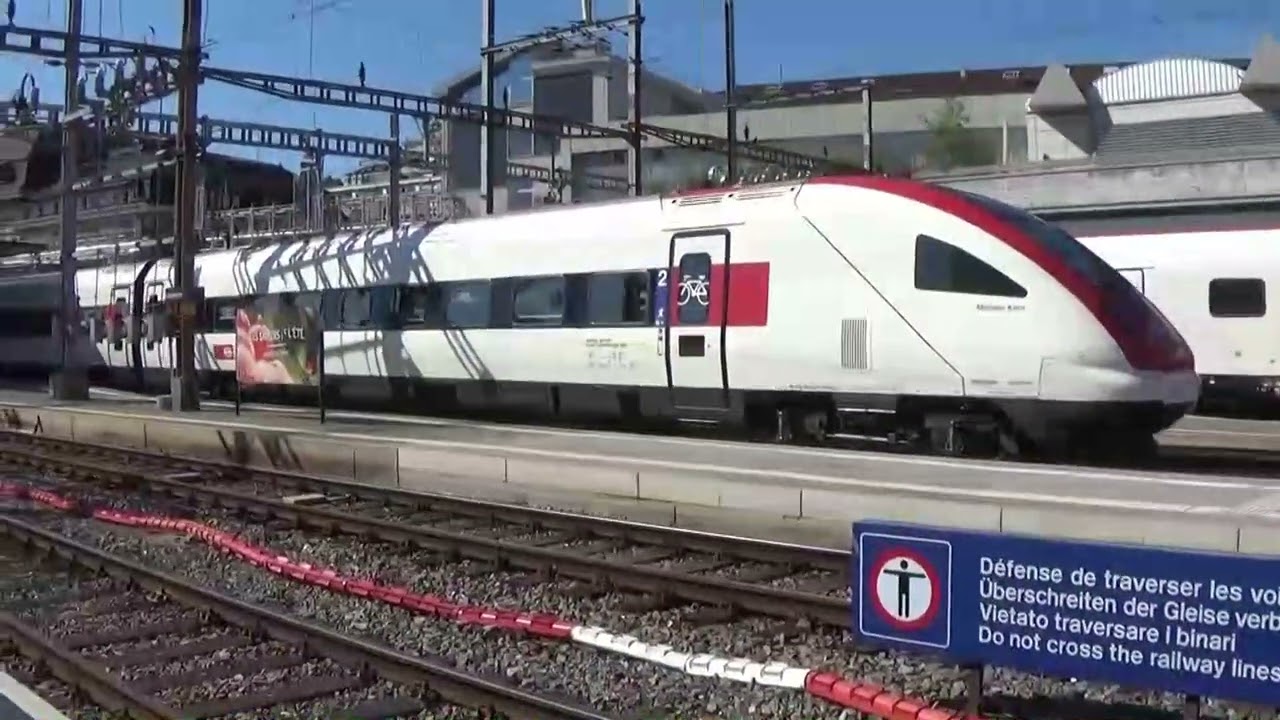 En gare de Lausanne...