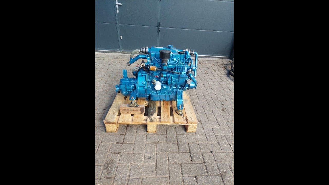 Mitsubishi S4L  38pk scheepsmotor Drinkwaard met keerkoppeling en warmtewisselaar