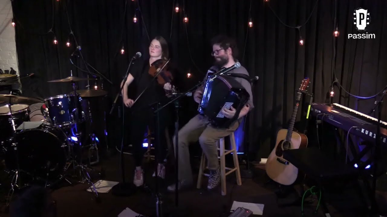 Old Wife Behind the Fire/Maiden Lane @ Club Passim