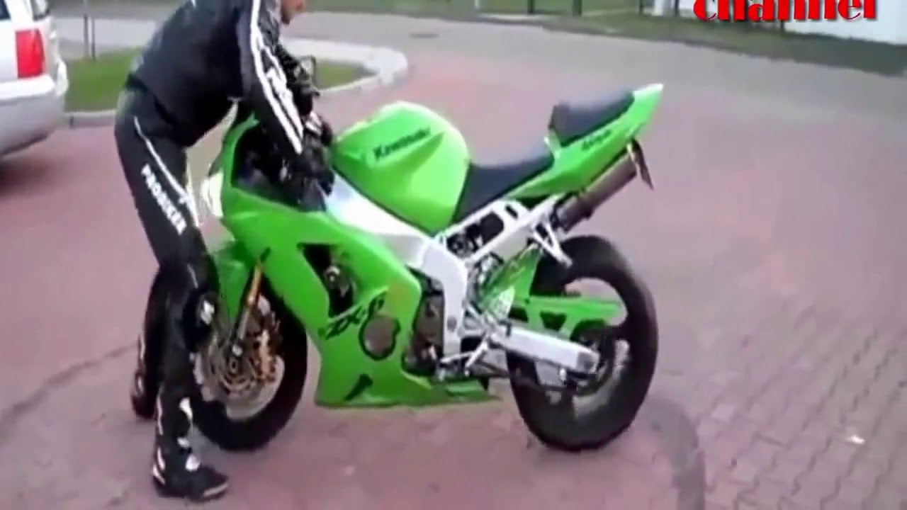 NEW Motorbike Crashes Compilation accident motorcycle crash August 2017