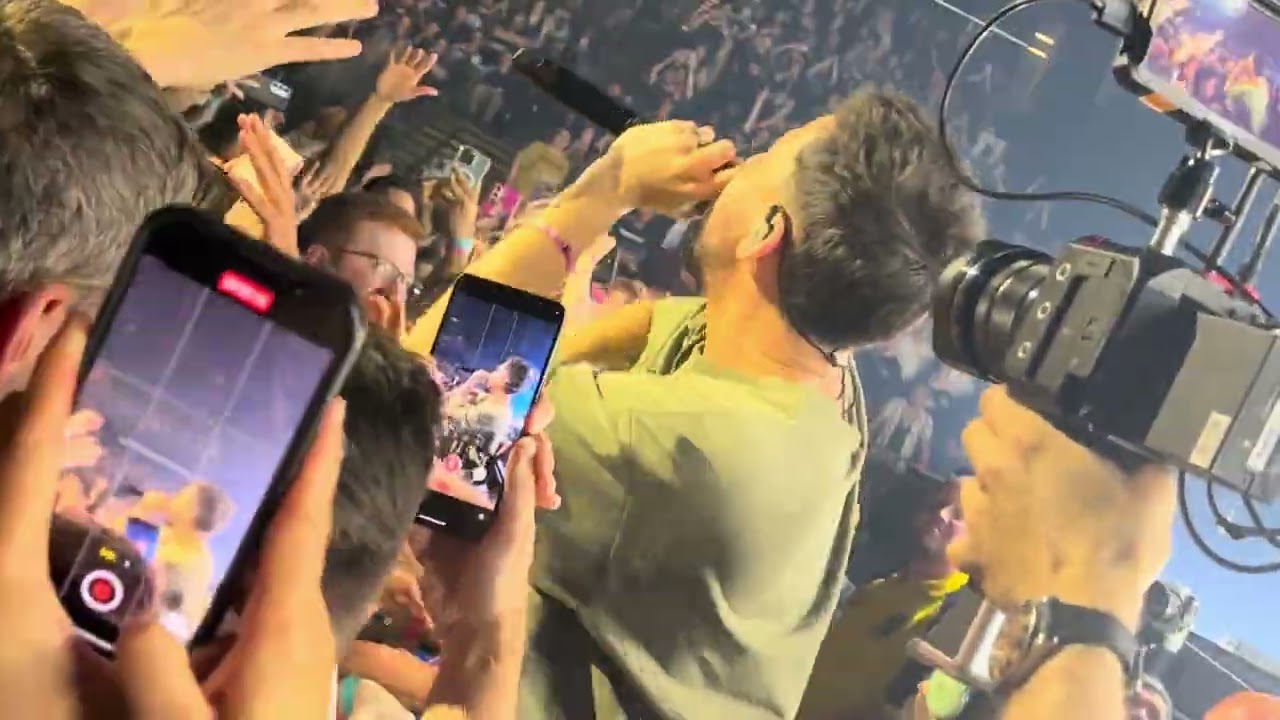 Linkin Park - Remember The Name [Kid Gets Gifted Setlist] | Live at CFG Bank Arena (5.03.25)