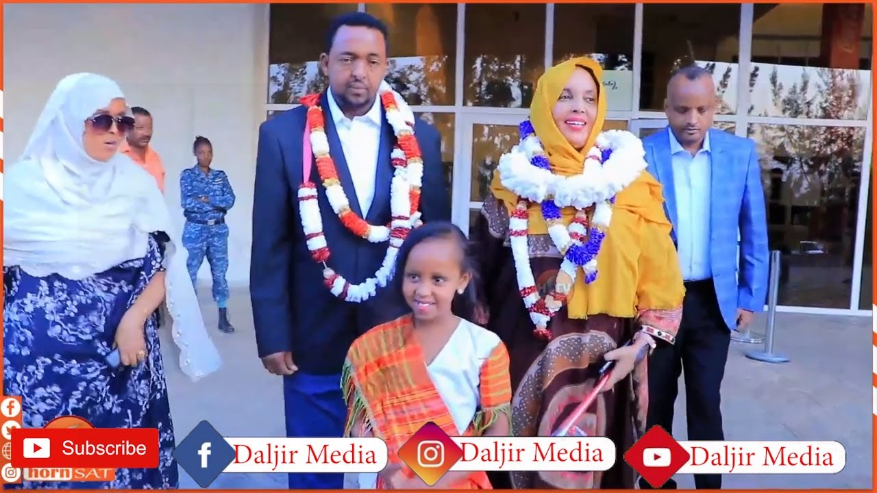 Safiyo Tusmo Iyo Odaygeeda Oo Qaab Cajiib Ah Loogusoo Dhaweeyay Jigjiga& Arooskooda Oo Dhawaan Dhaca